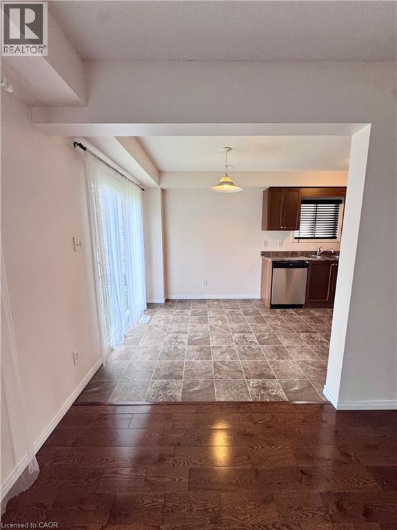 452 Beaumont Crescent, Kitchener, ON