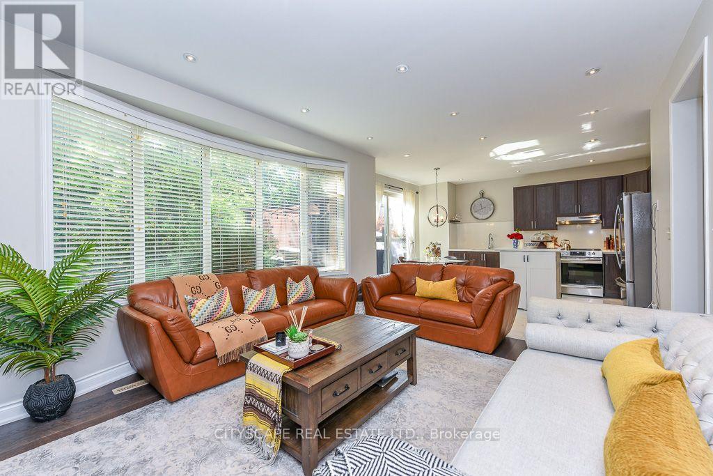 879 Bennett Boulevard, Milton, ON