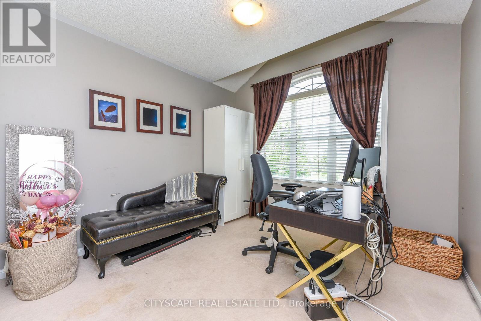 879 Bennett Boulevard, Milton, ON