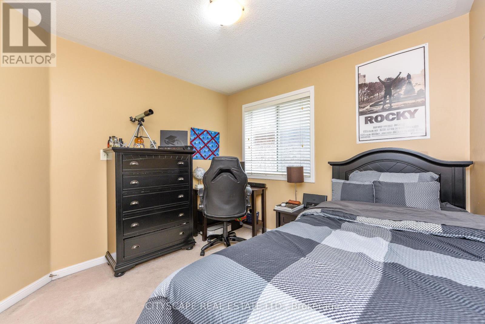 879 Bennett Boulevard, Milton, ON