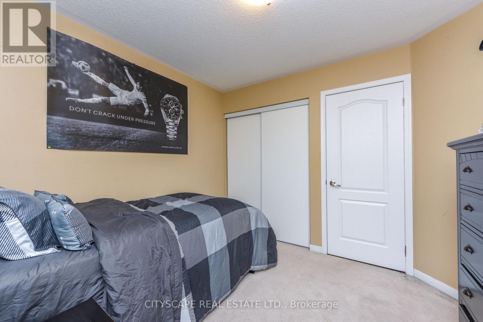 879 Bennett Boulevard, Milton, ON