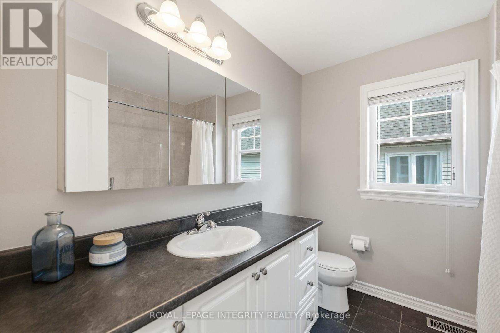 661 Willowmere Way, Ottawa, ON