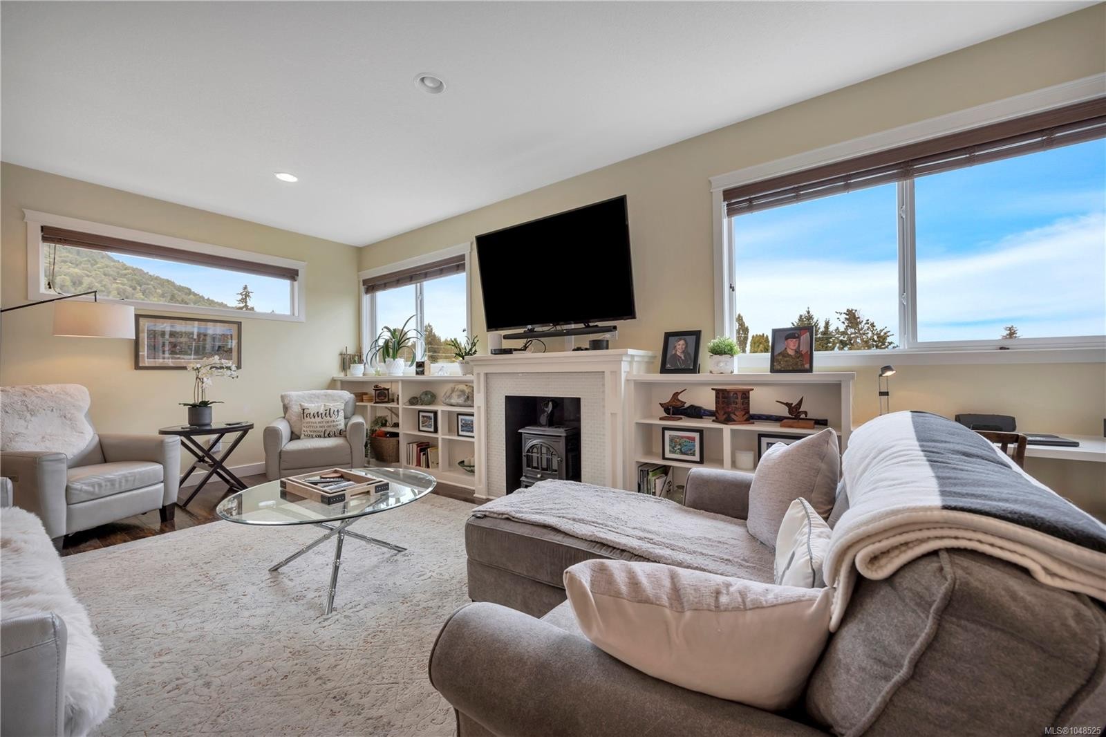 599 Hillcrest Ave, Ladysmith, BC