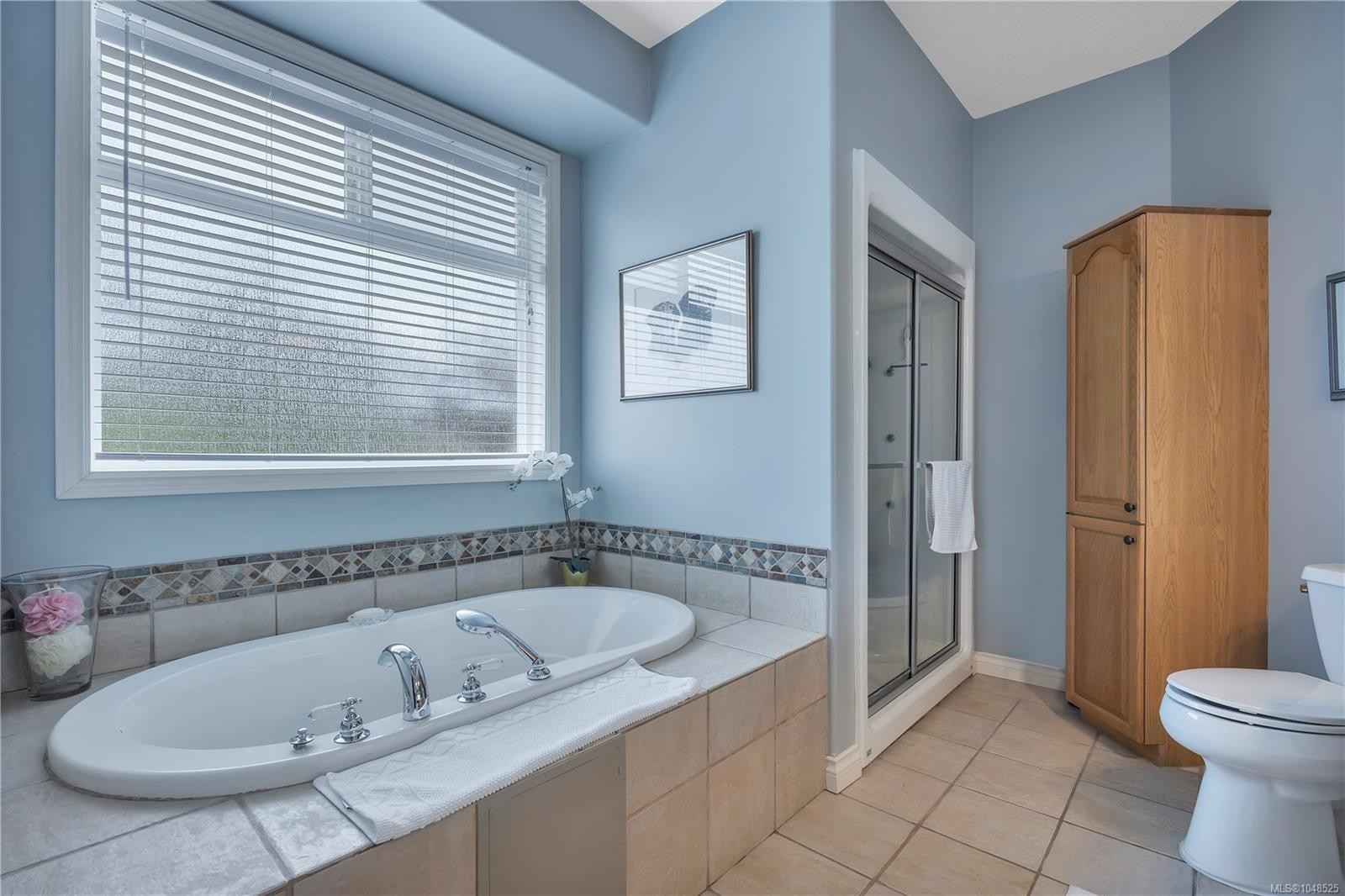 599 Hillcrest Ave, Ladysmith, BC