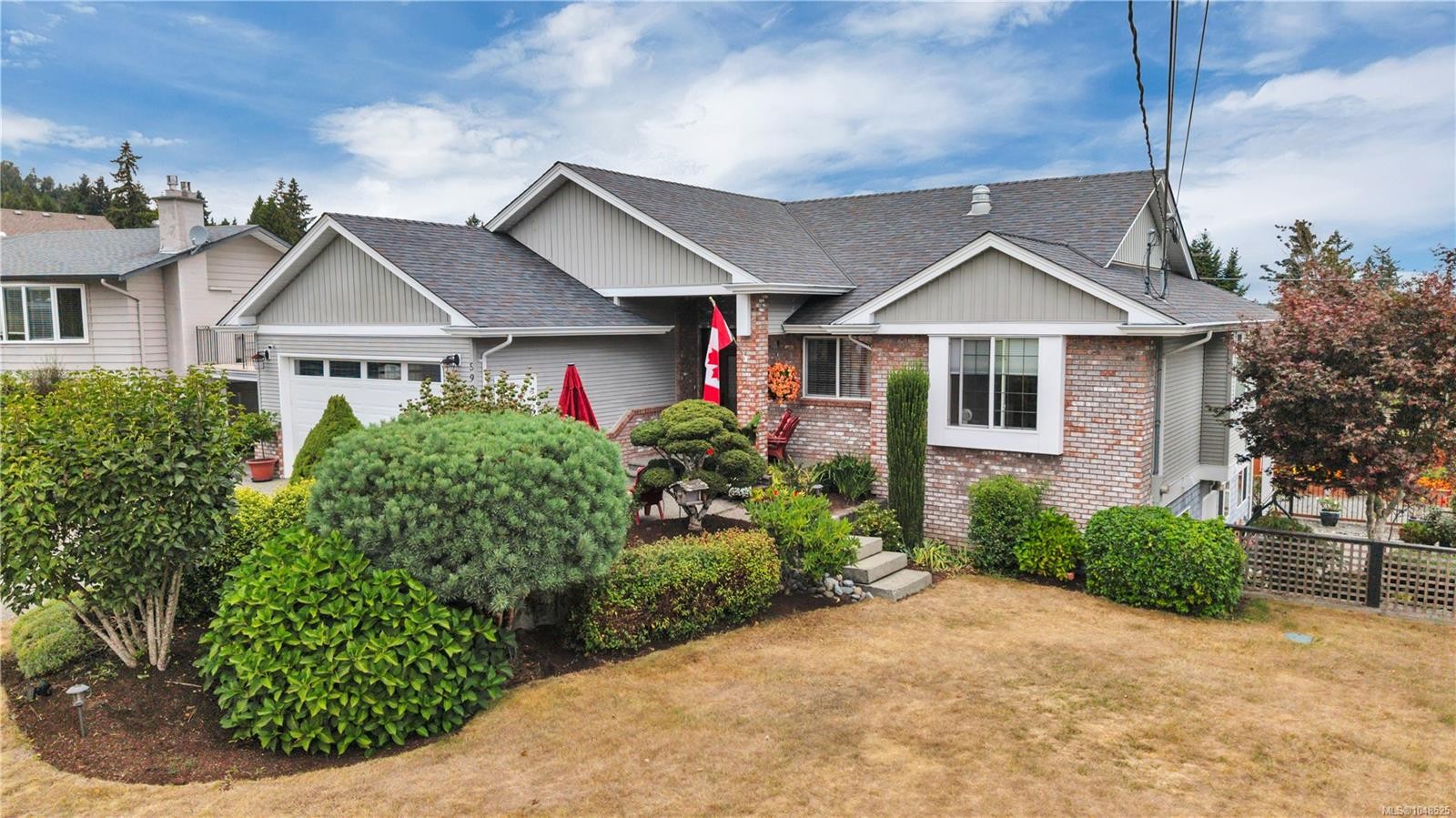 599 Hillcrest Ave, Ladysmith, BC