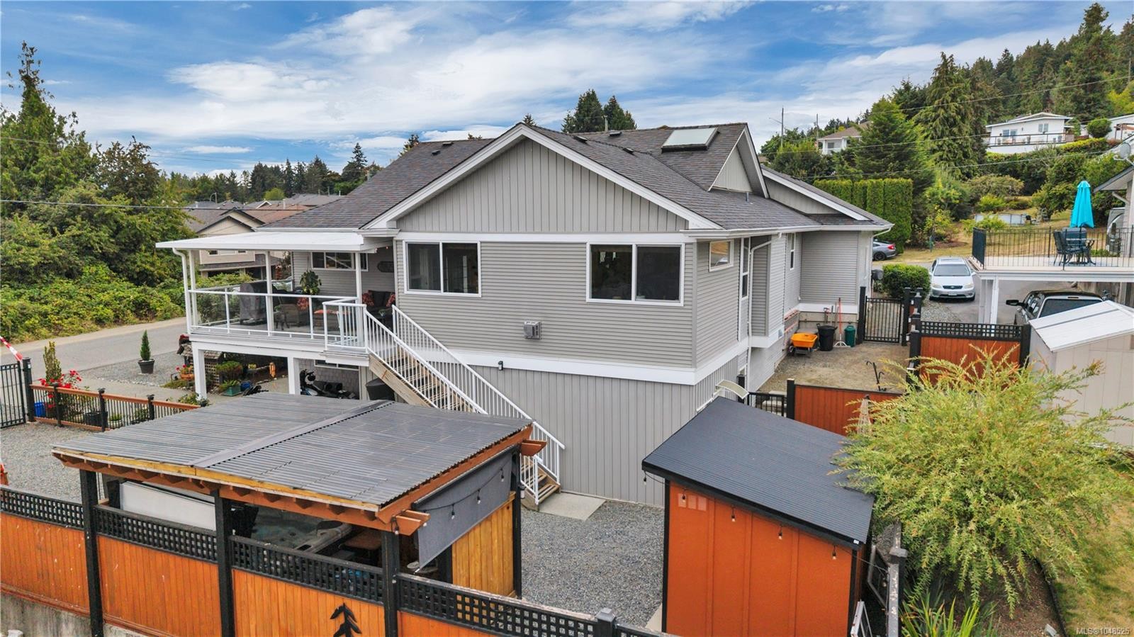 599 Hillcrest Ave, Ladysmith, BC