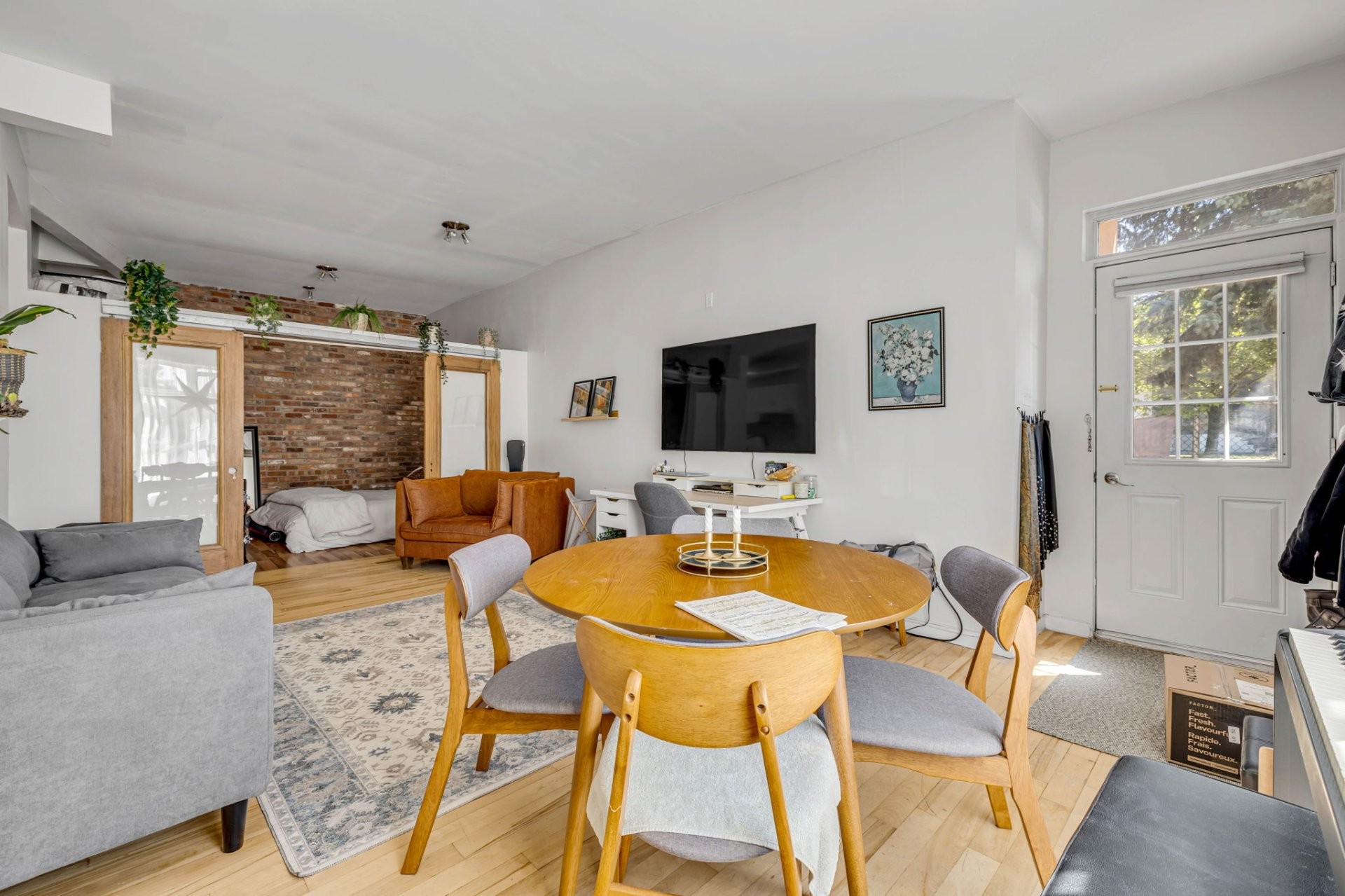 Salon - 50 - 62 6E Avenue, Québec (La Cité-Limoilou), QC