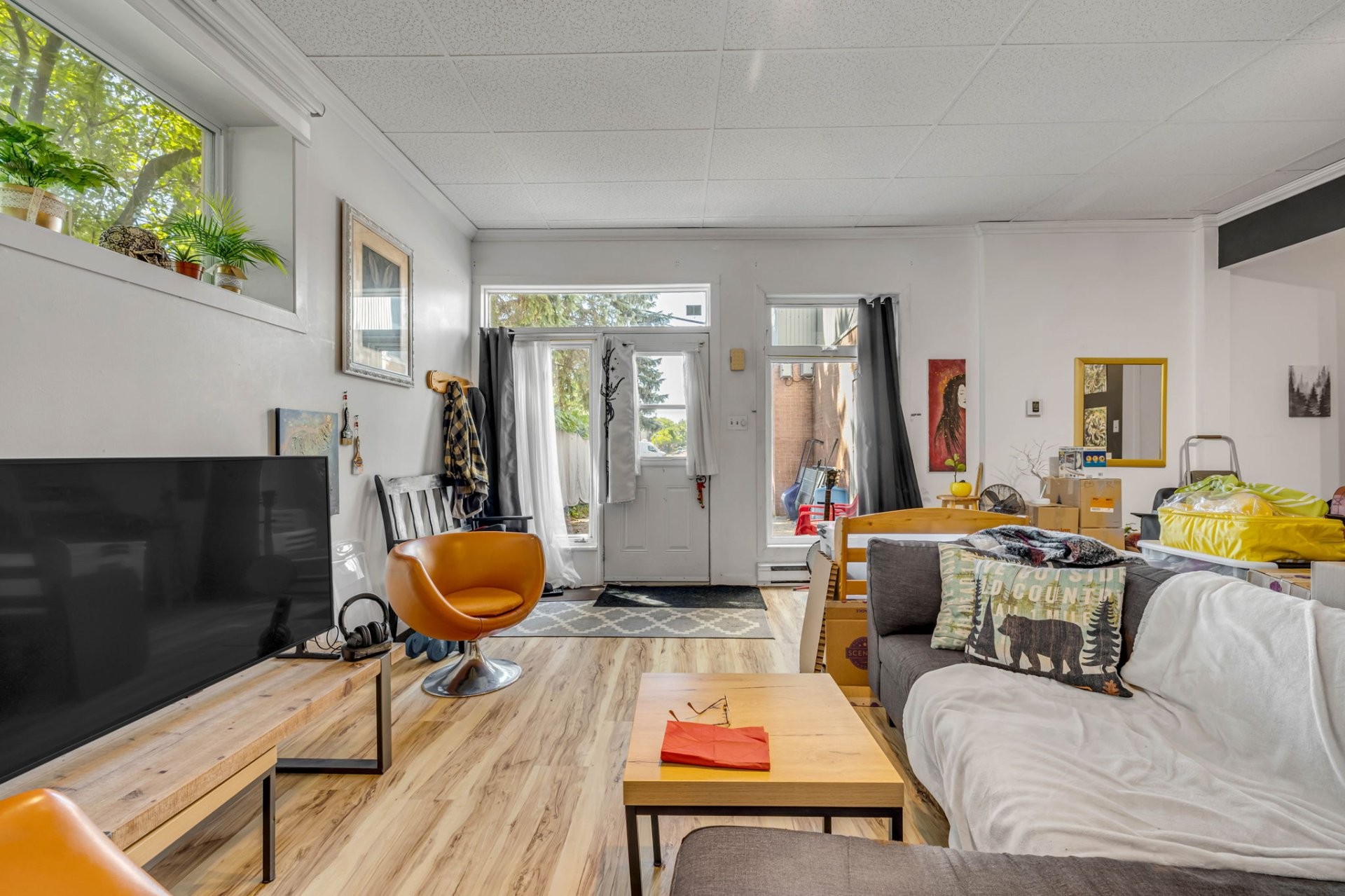 Salon - 50 - 62 6E Avenue, Québec (La Cité-Limoilou), QC