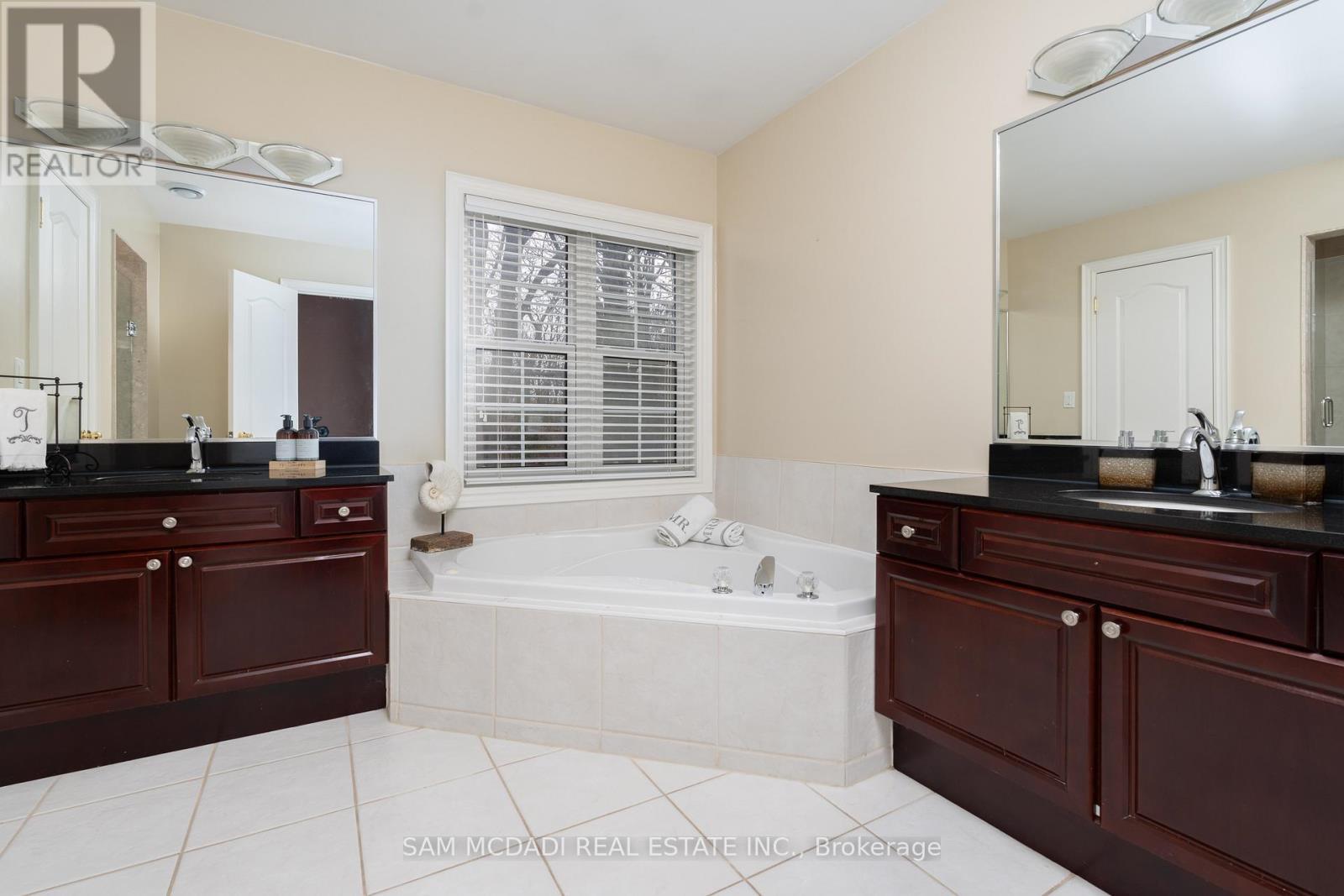 3248 Barchester Court, Mississauga, ON