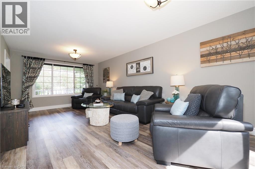 324 Cooper Street, Cambridge, ON