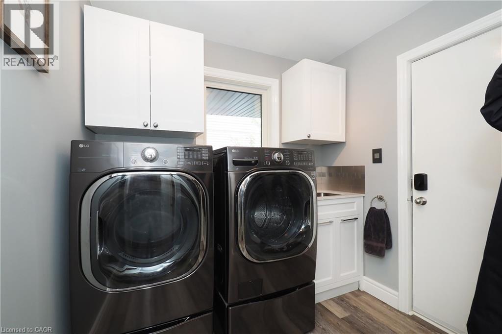 324 Cooper Street, Cambridge, ON