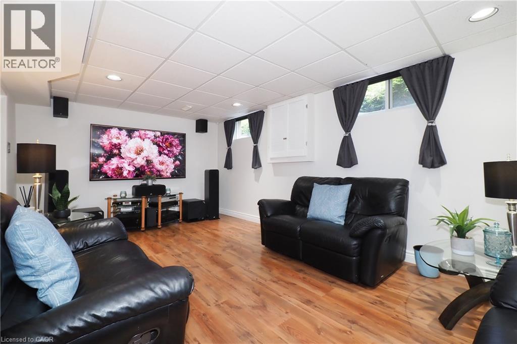 324 Cooper Street, Cambridge, ON