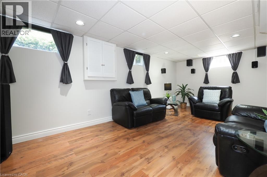 324 Cooper Street, Cambridge, ON