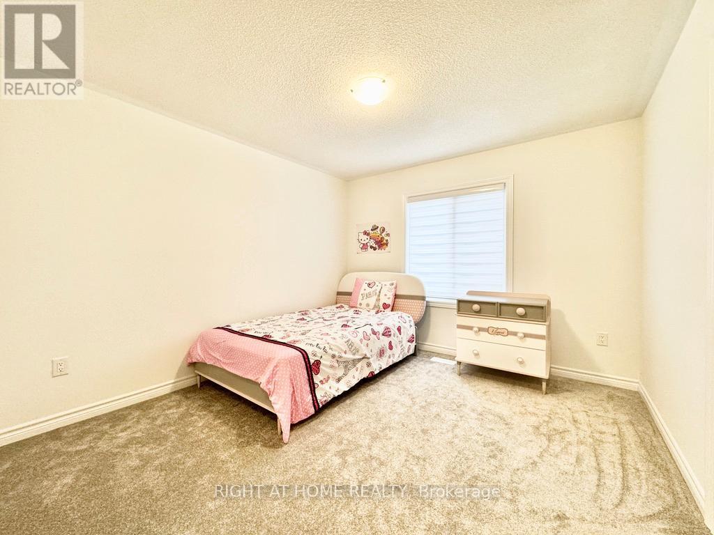79 Calypso Avenue, Springwater, ON
