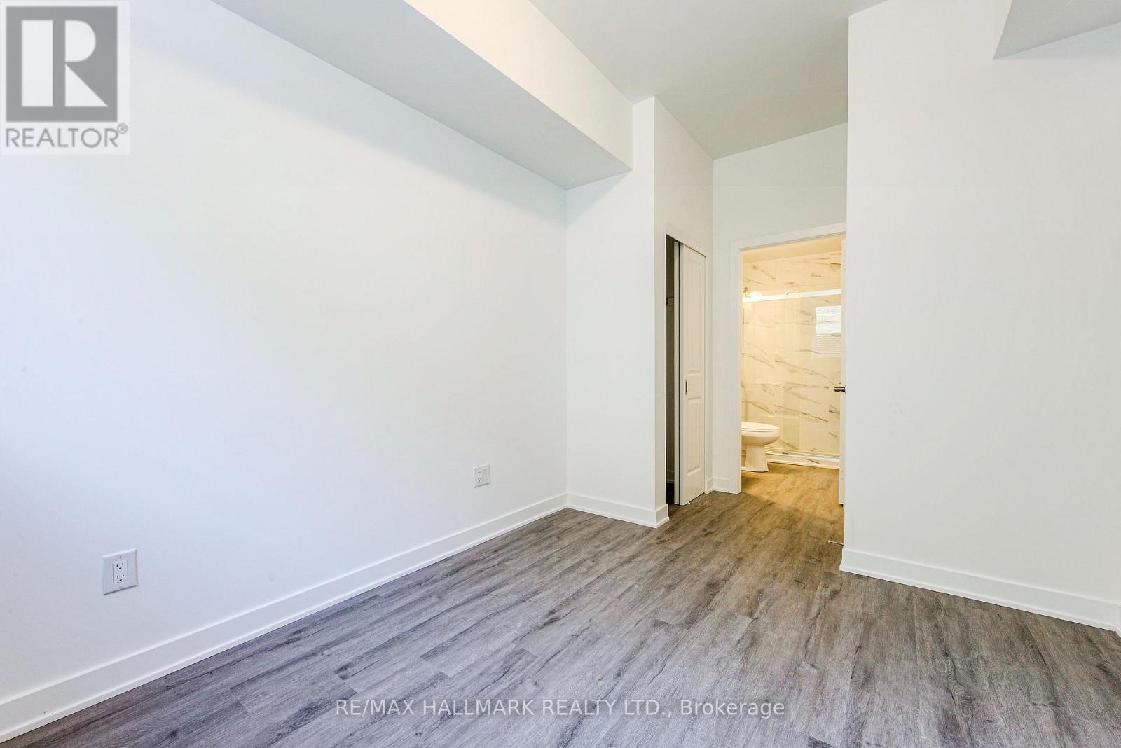 125 - 37 Danforth Road, Toronto, ON