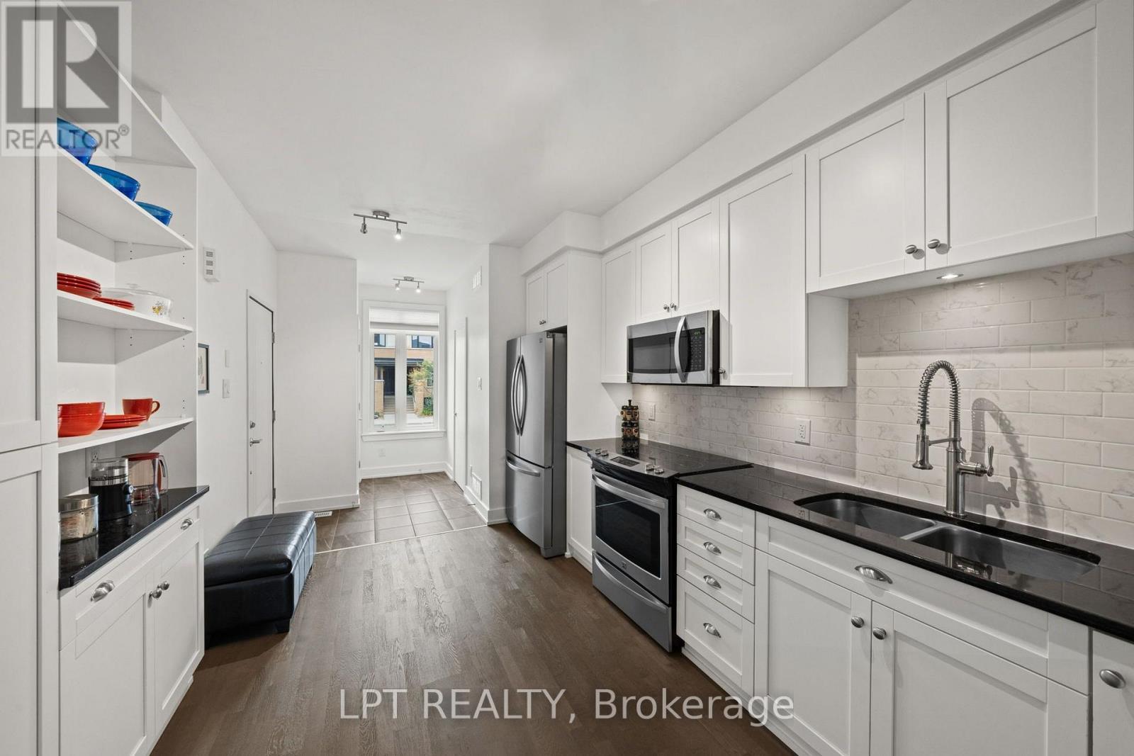 21 Bergeron Private, Ottawa, ON