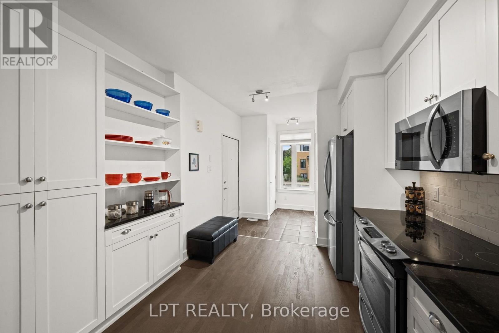 21 Bergeron Private, Ottawa, ON