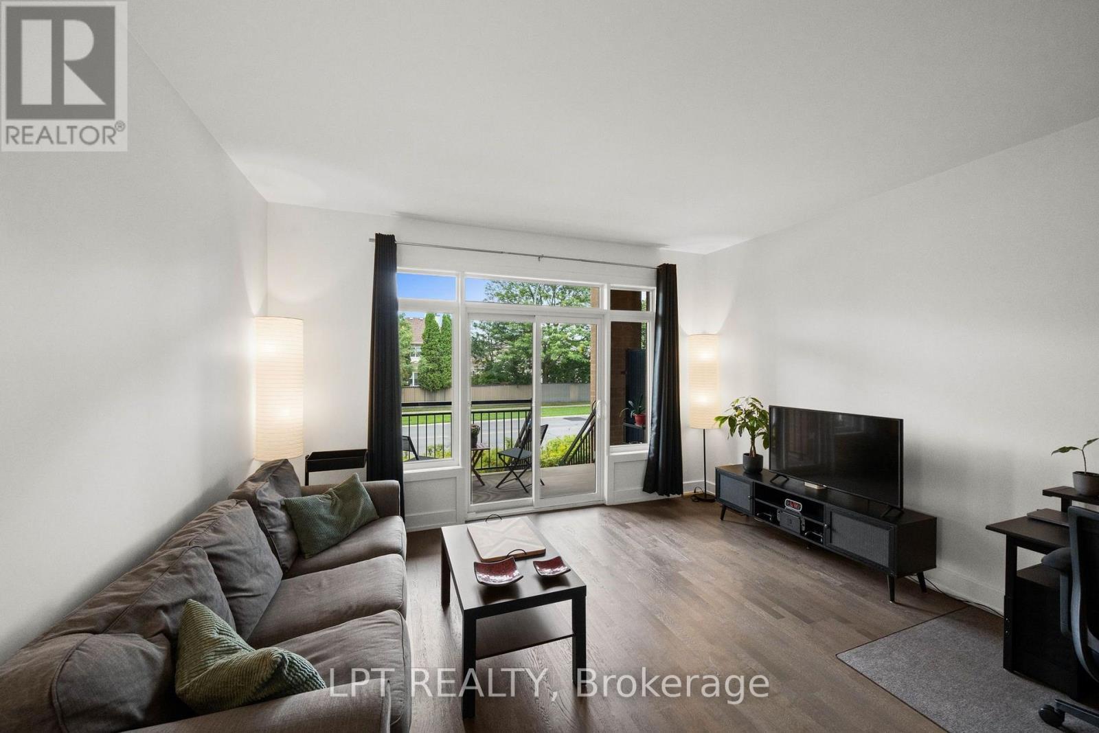 21 Bergeron Private, Ottawa, ON