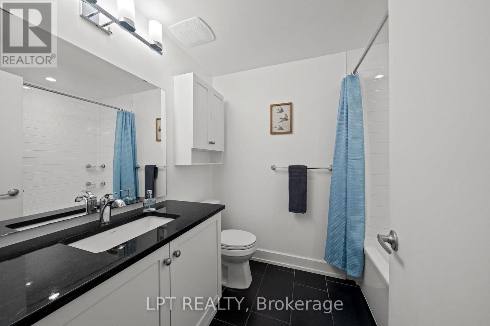 21 Bergeron Private, Ottawa, ON
