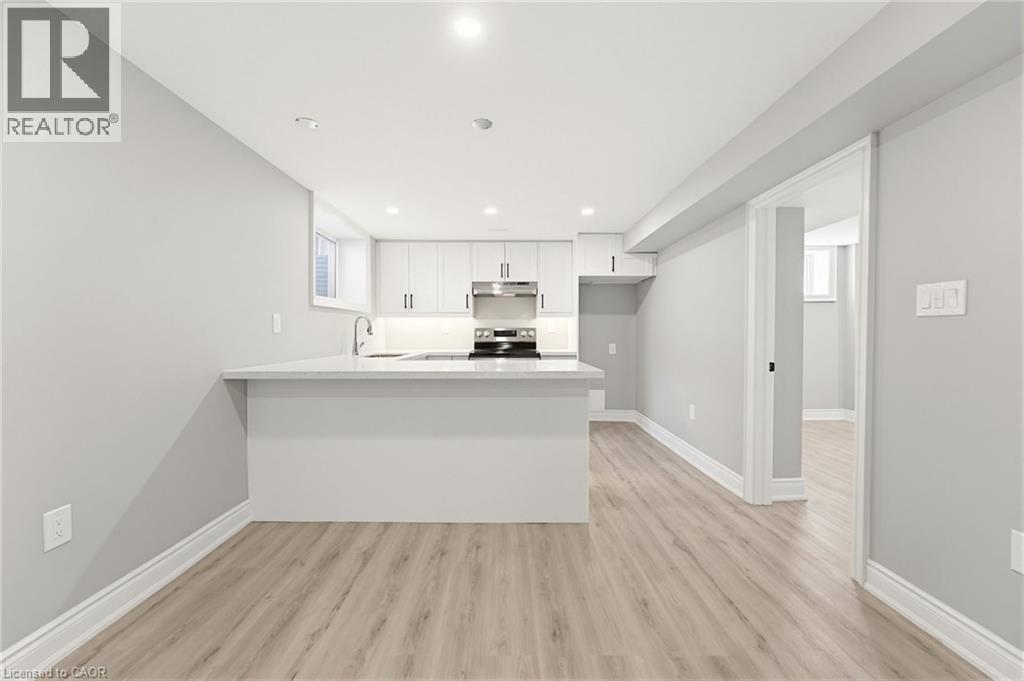 17 Broadmore Avenue, St. Catharines, ON