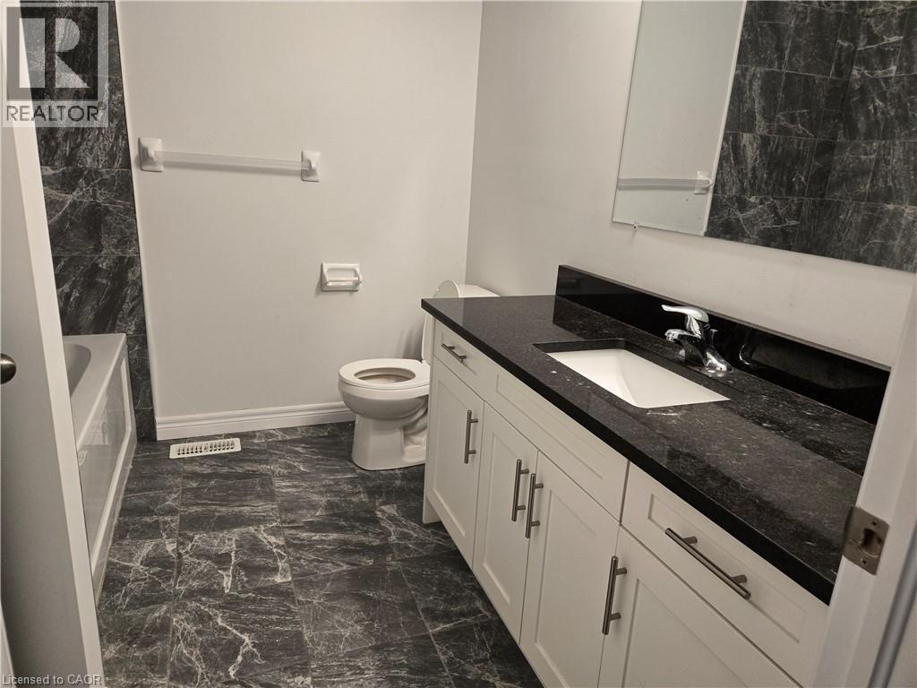 28 Alayche Trail, Welland, ON