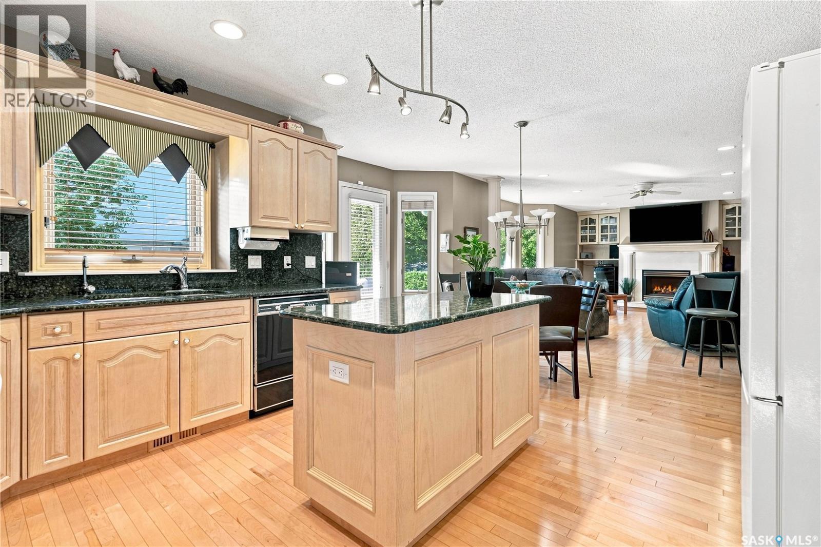 1719 Clive Bay E, Regina, SK