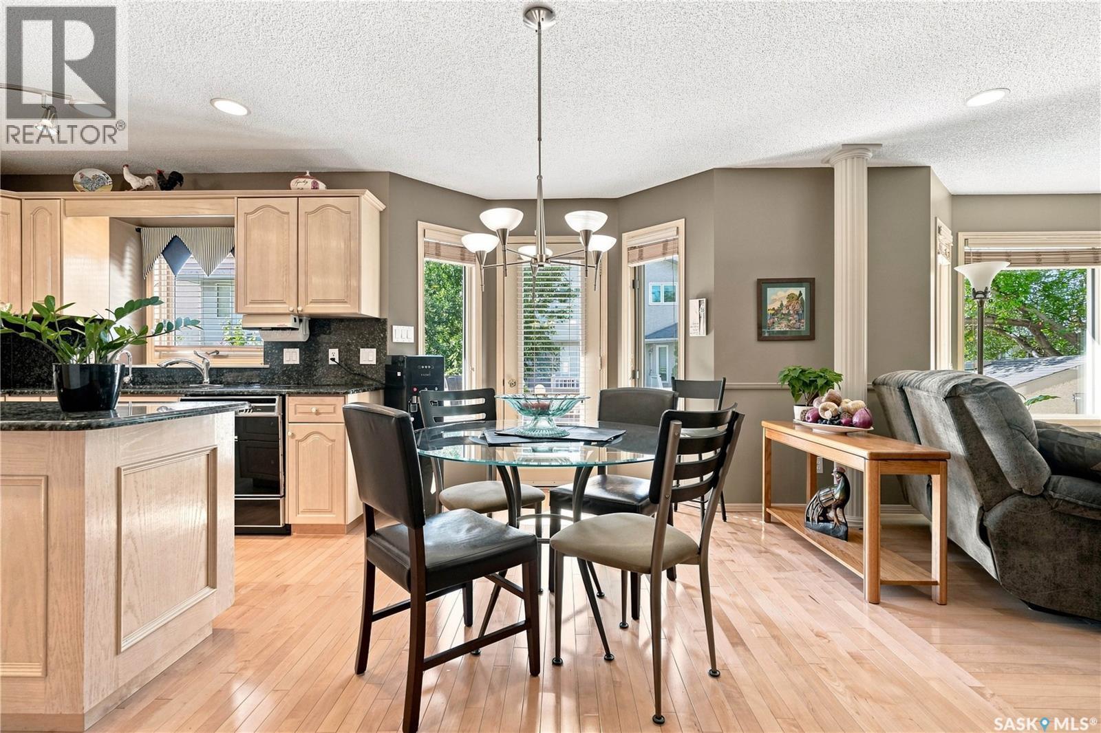 1719 Clive Bay E, Regina, SK