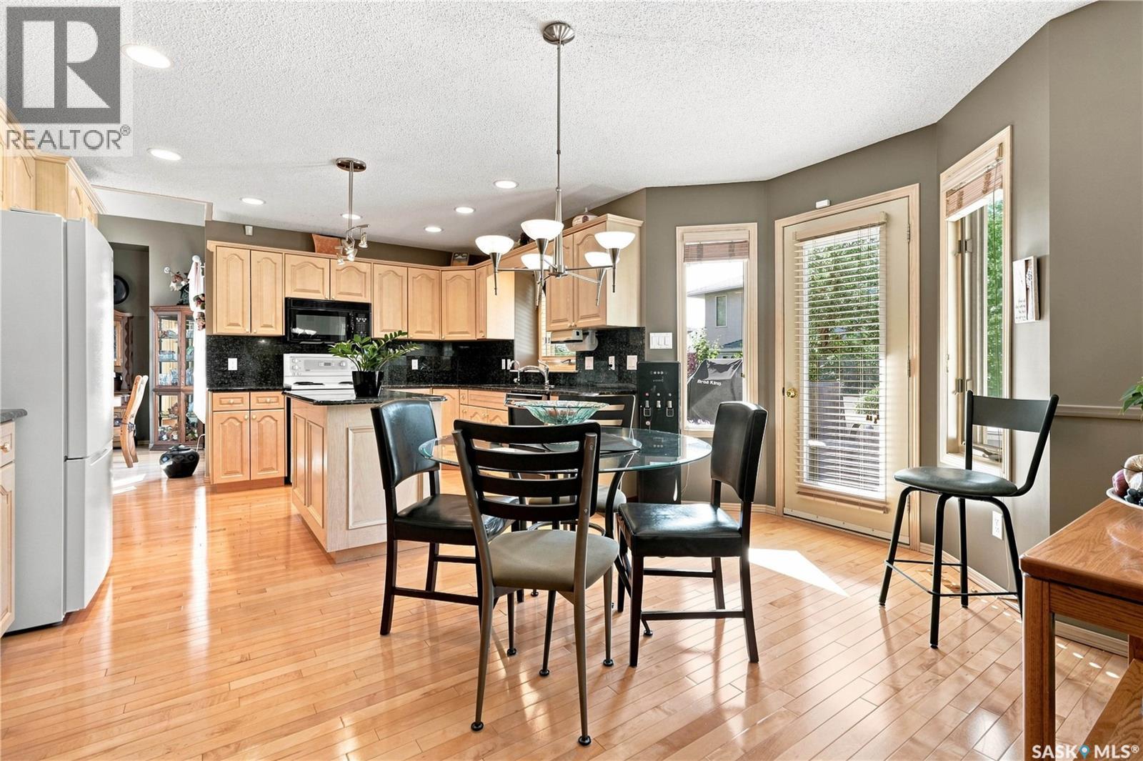 1719 Clive Bay E, Regina, SK