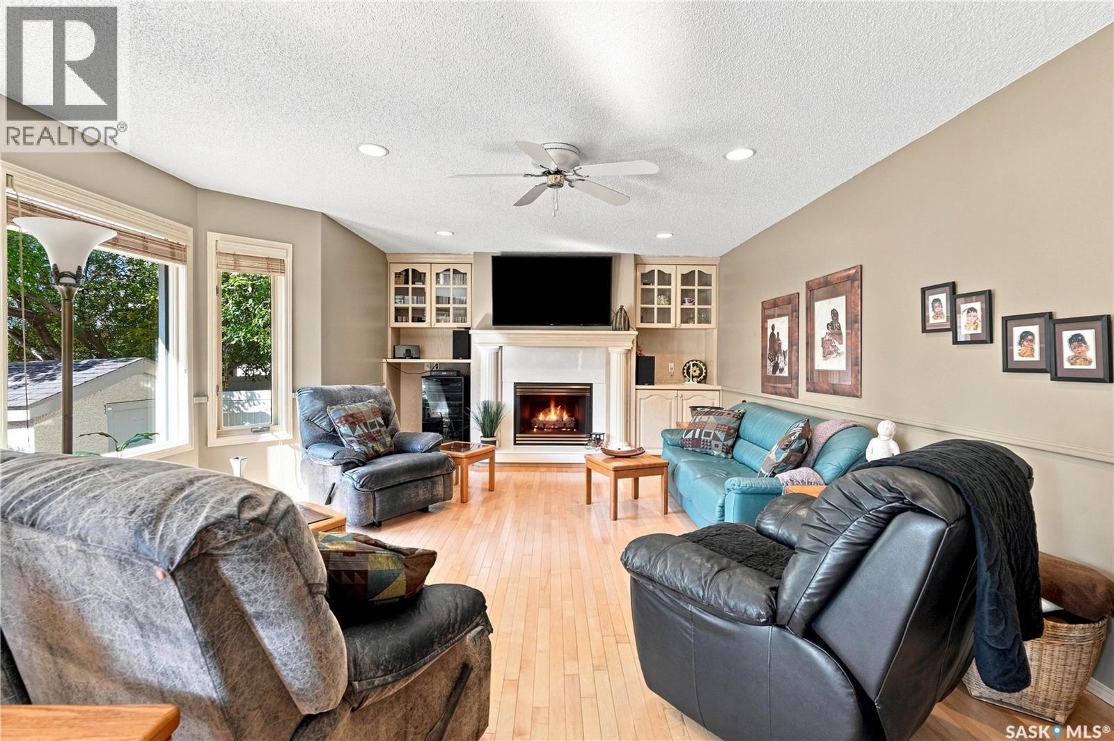 1719 Clive Bay E, Regina, SK