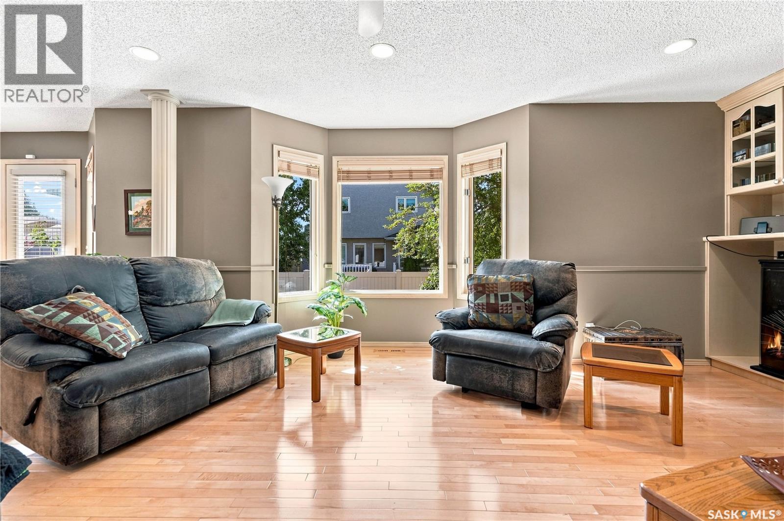 1719 Clive Bay E, Regina, SK