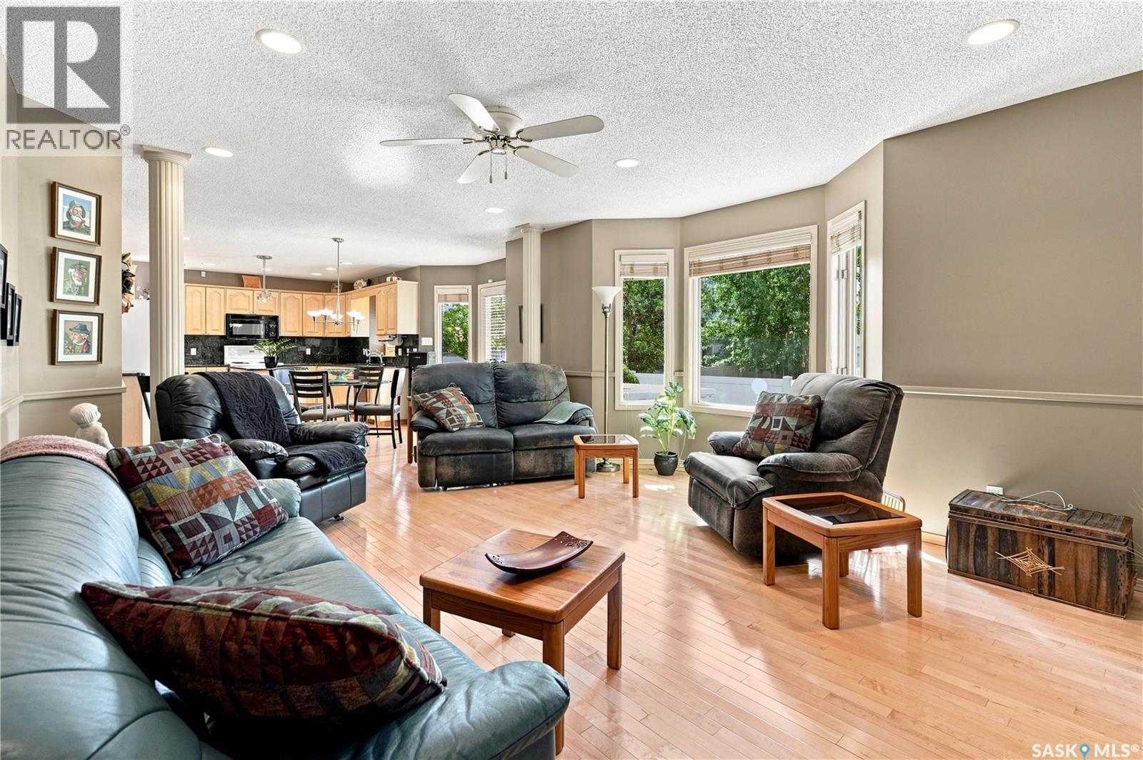 1719 Clive Bay E, Regina, SK