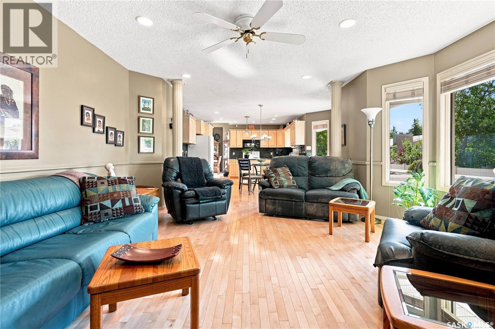 1719 Clive Bay E, Regina, SK