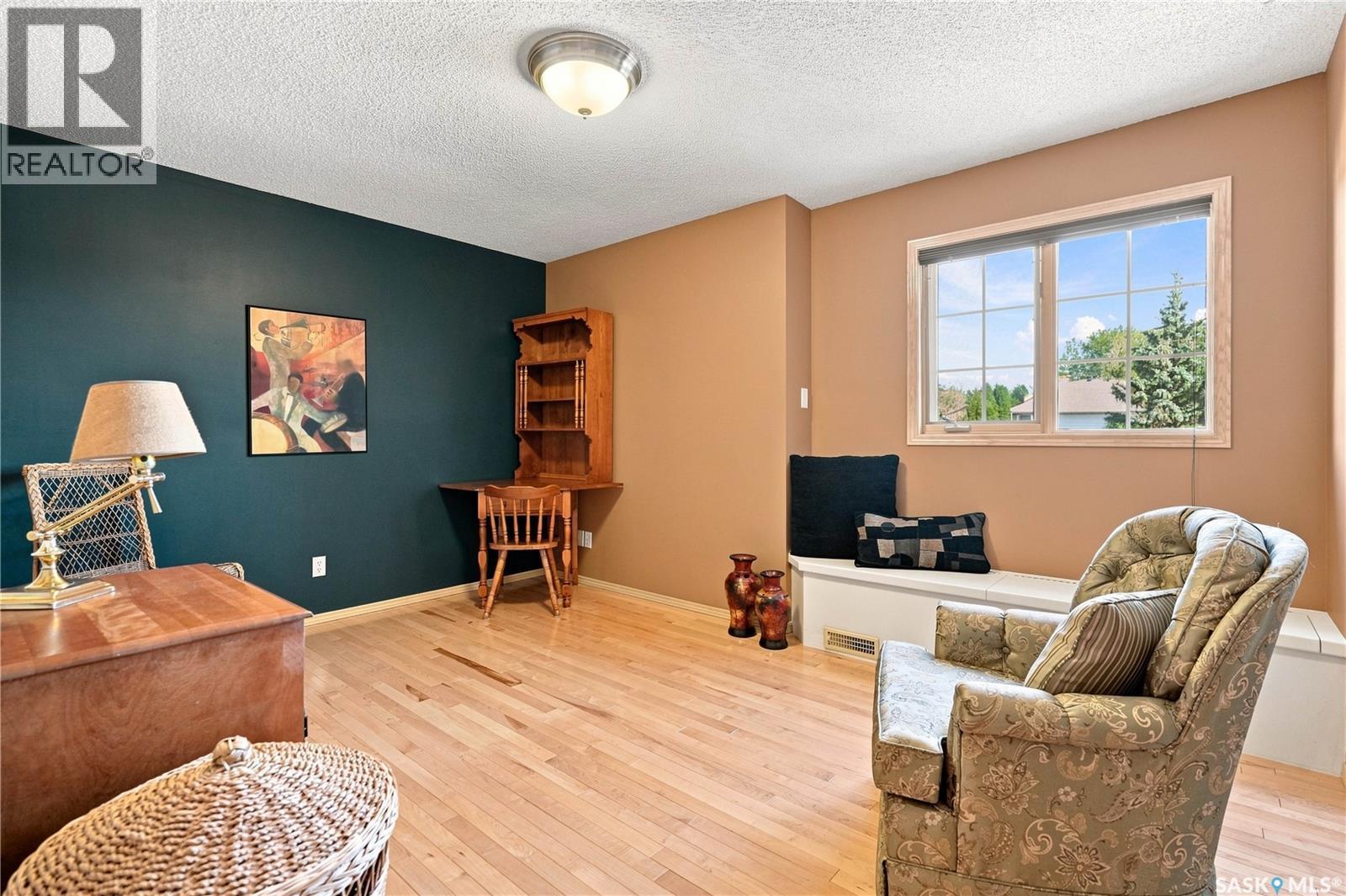 1719 Clive Bay E, Regina, SK
