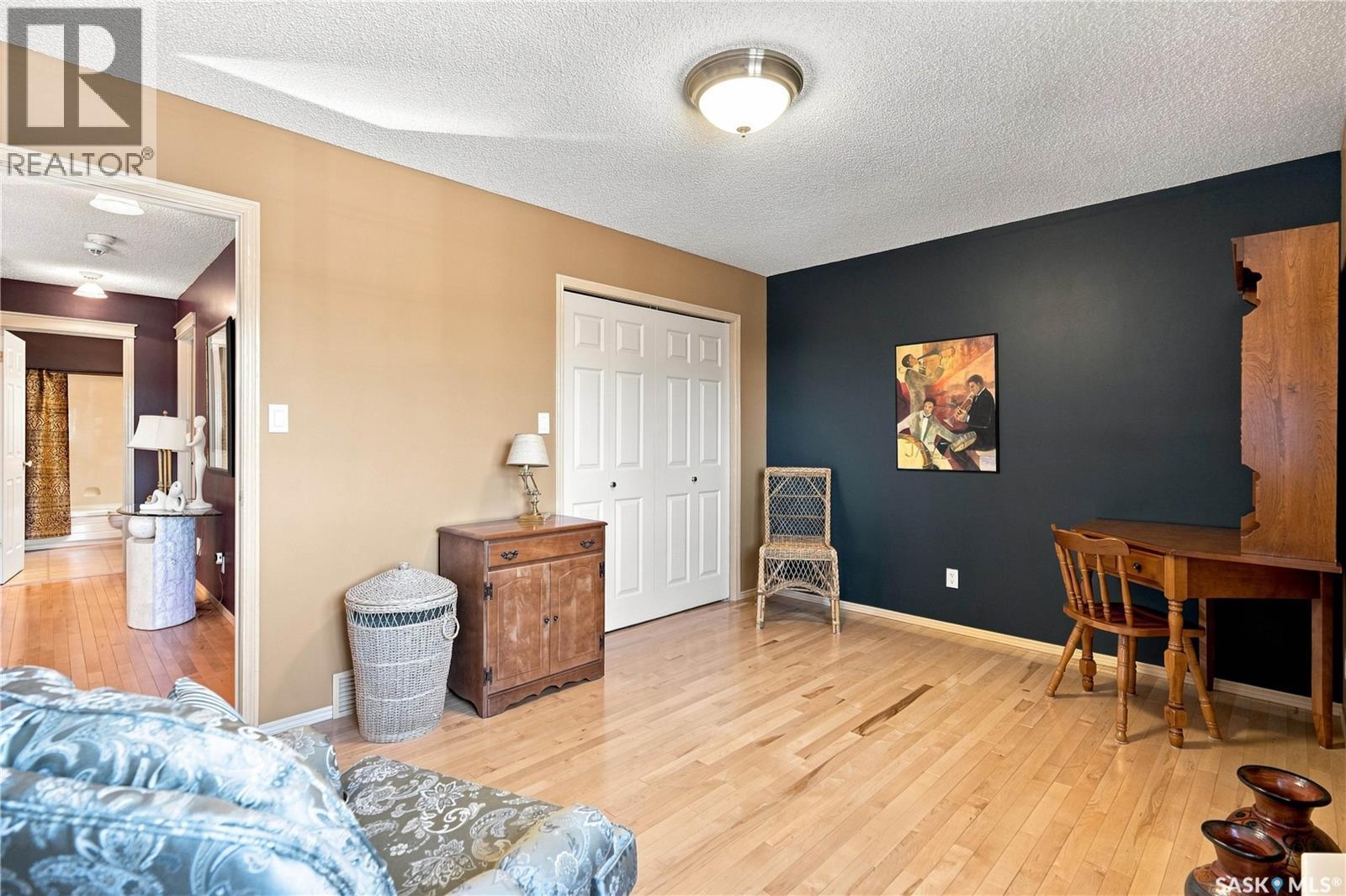 1719 Clive Bay E, Regina, SK