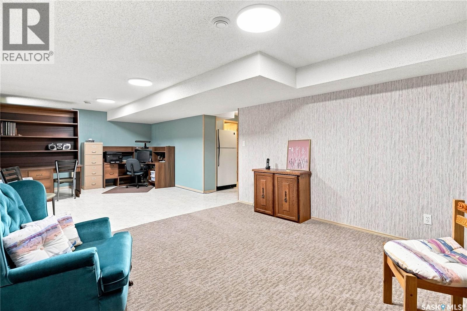 1719 Clive Bay E, Regina, SK