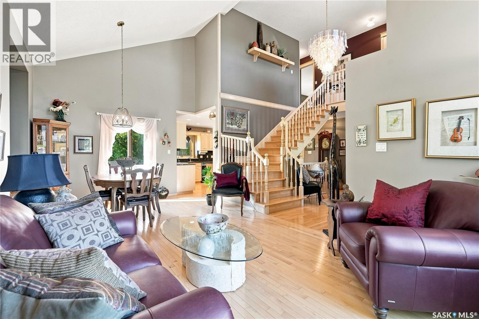 1719 Clive Bay E, Regina, SK