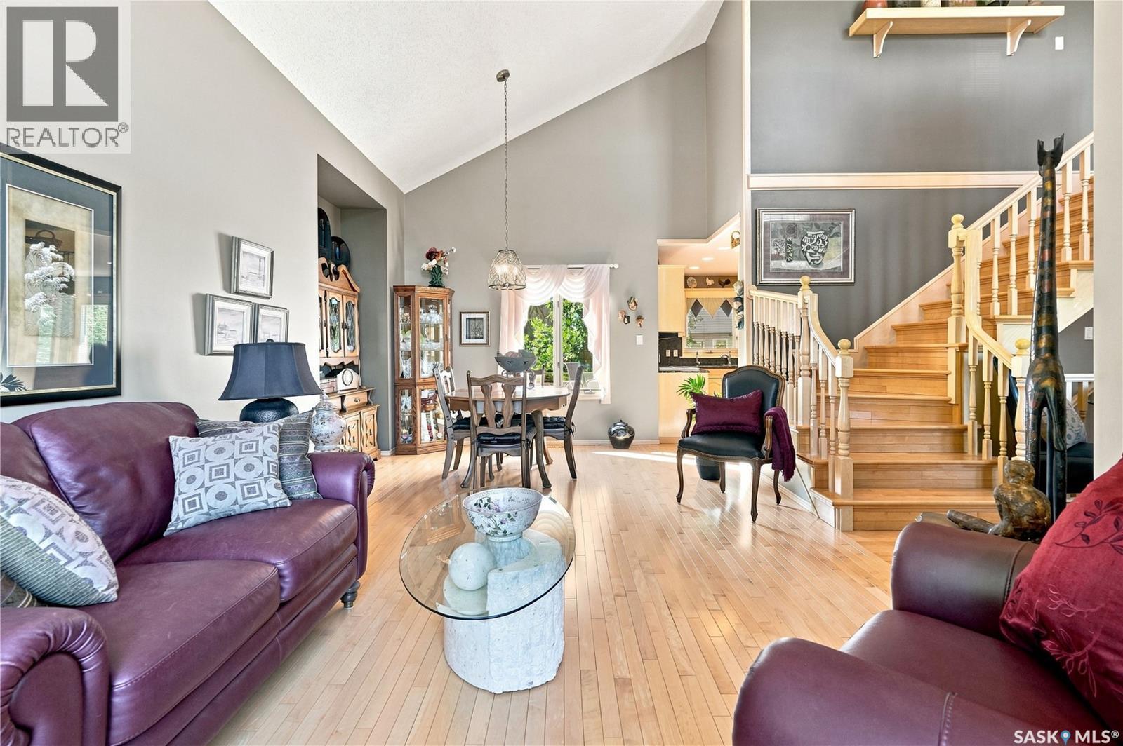 1719 Clive Bay E, Regina, SK