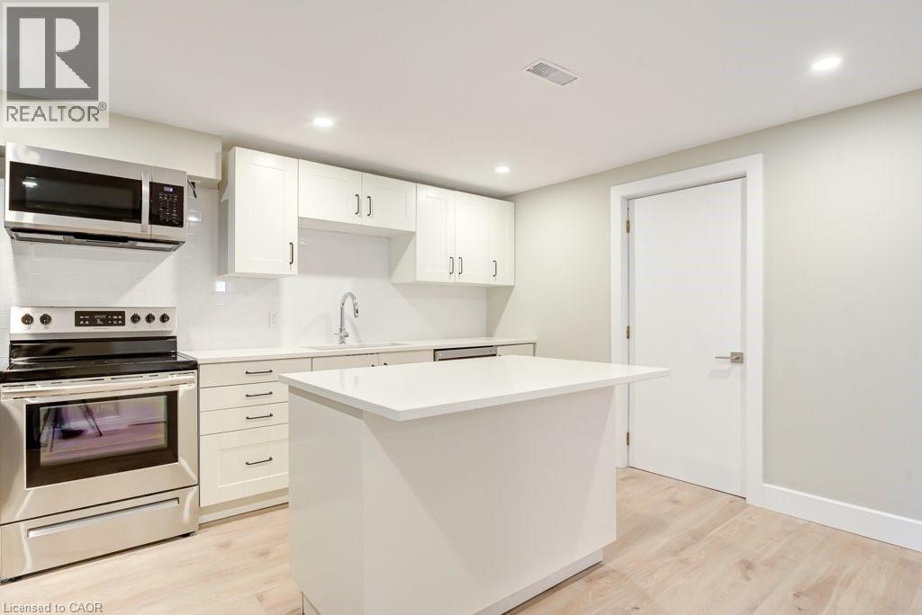 155 Doon Road Unit# Upper, Kitchener, ON
