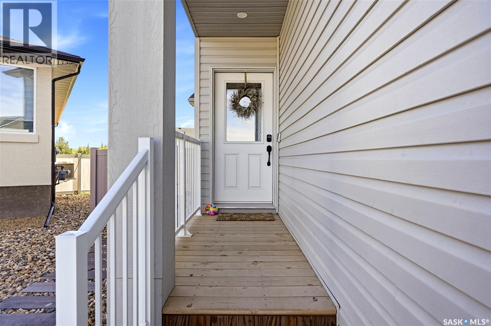 34 Mackenzie Crescent, Pilot Butte, SK