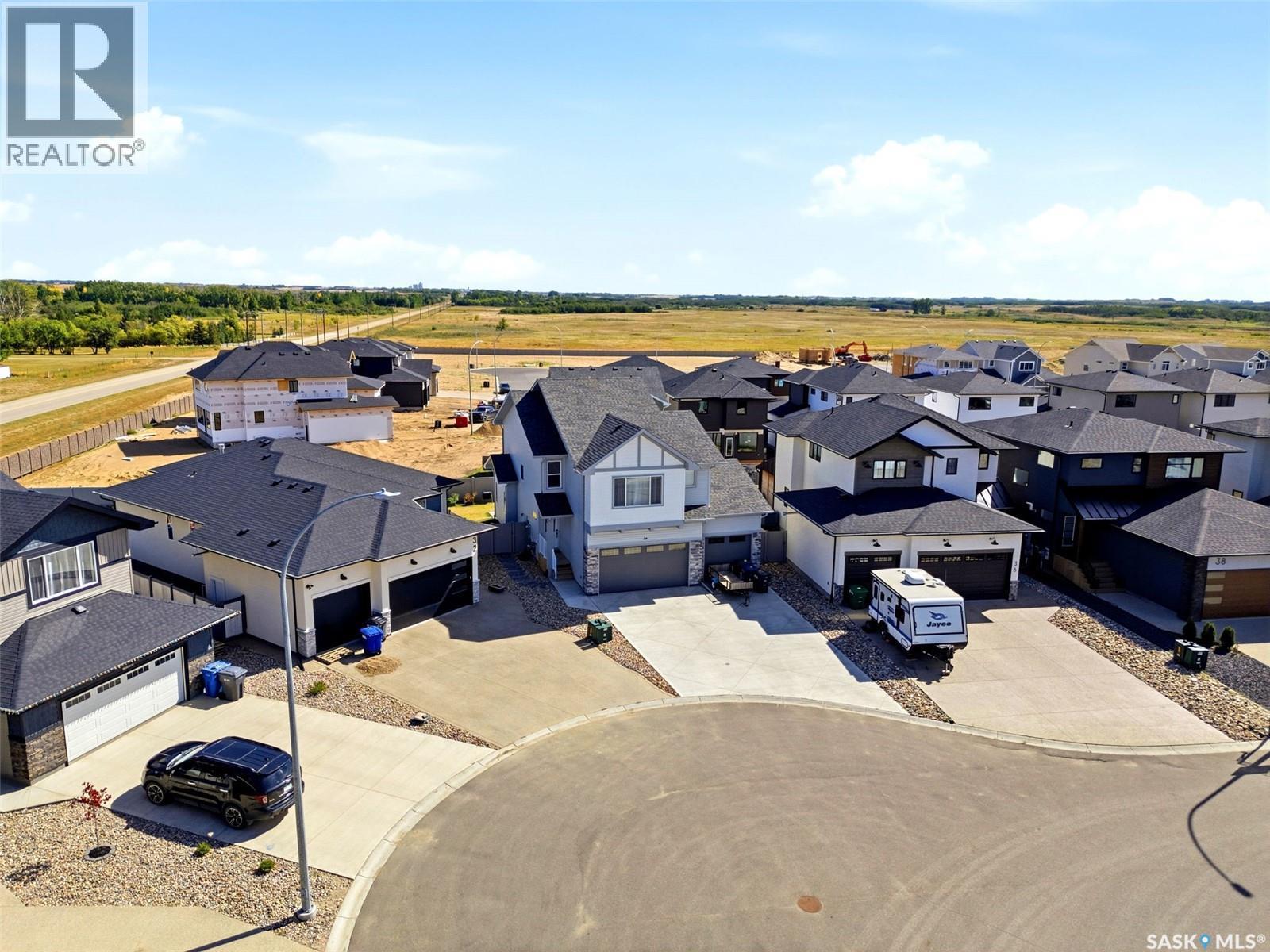 34 Mackenzie Crescent, Pilot Butte, SK