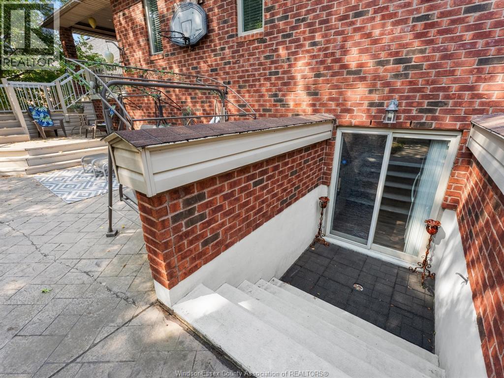 955 North Talbot Road, Windsor, ON