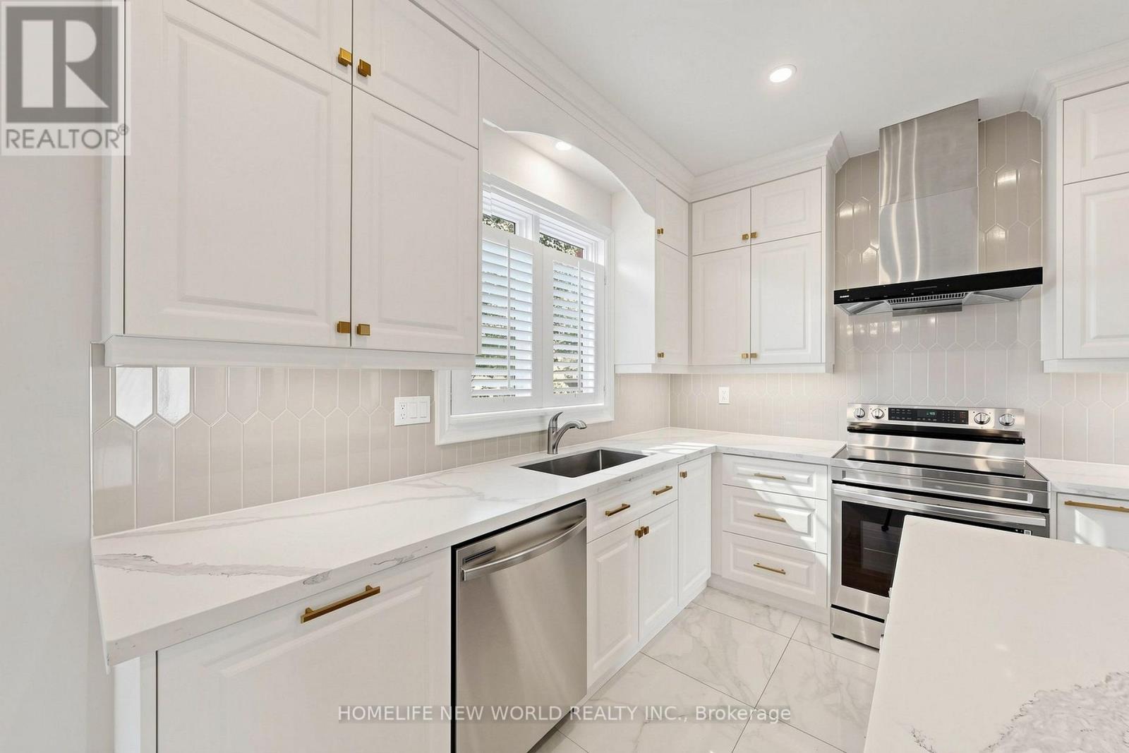 3973 Rolling Valley Drive, Mississauga, ON