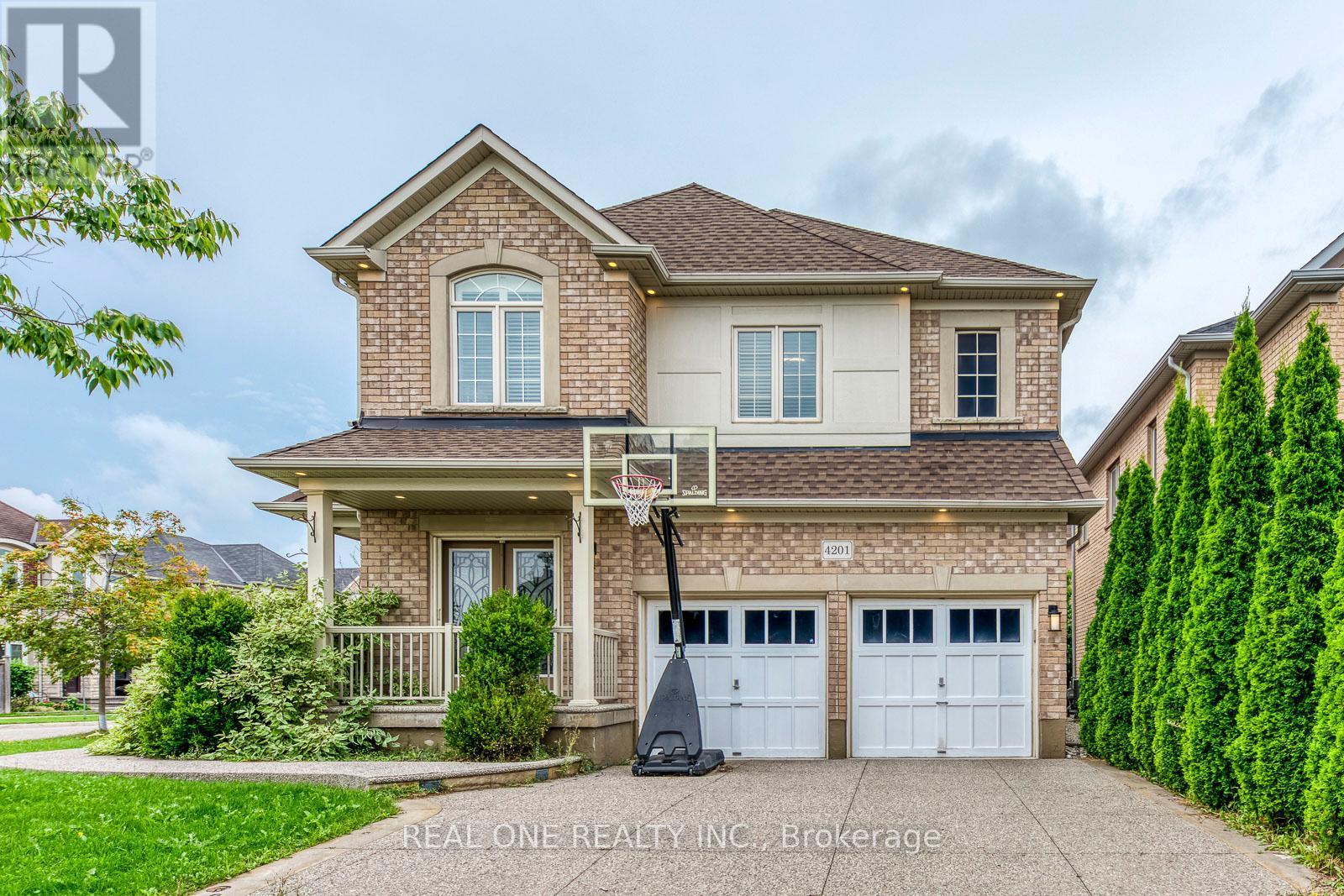 4201 Prudham Avenue, Burlington, ON