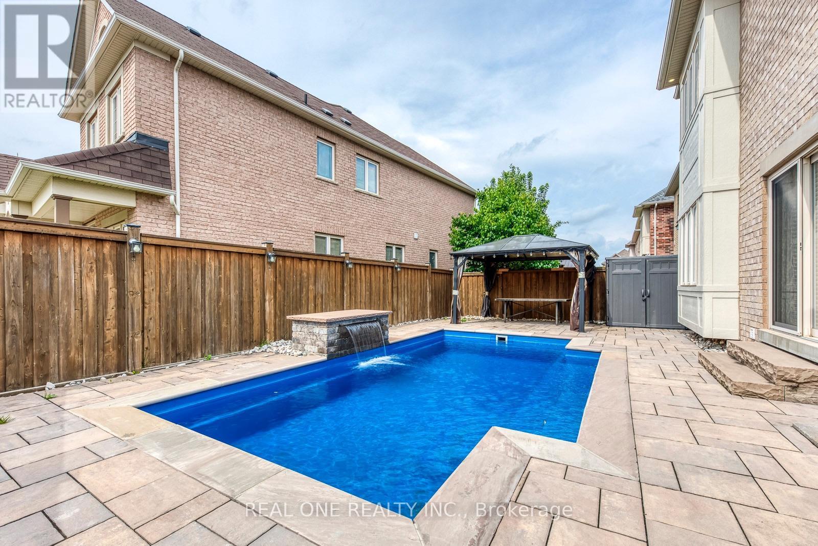 4201 Prudham Avenue, Burlington, ON