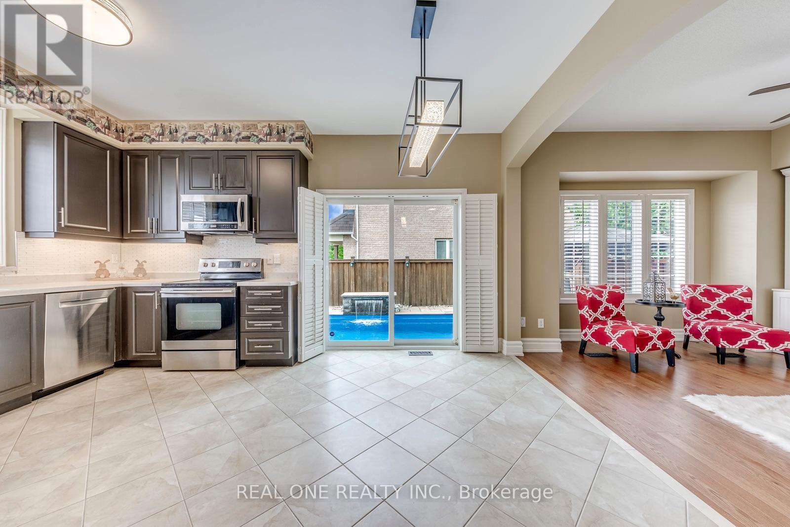 4201 Prudham Avenue, Burlington, ON