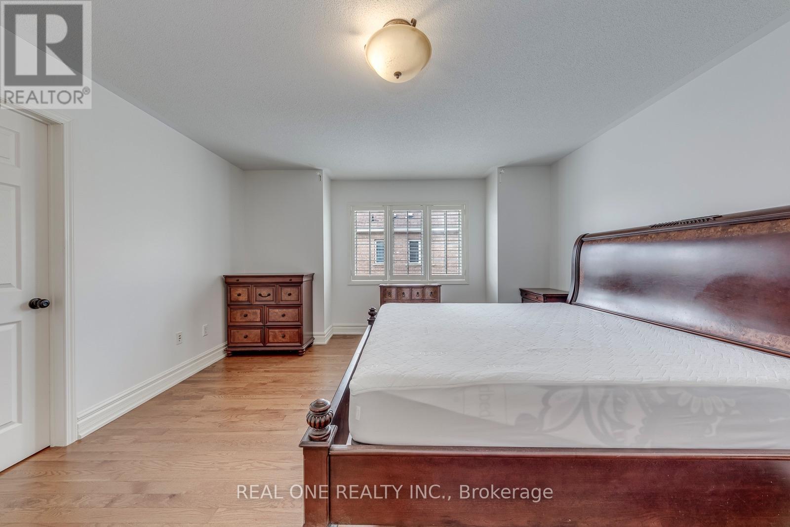 4201 Prudham Avenue, Burlington, ON