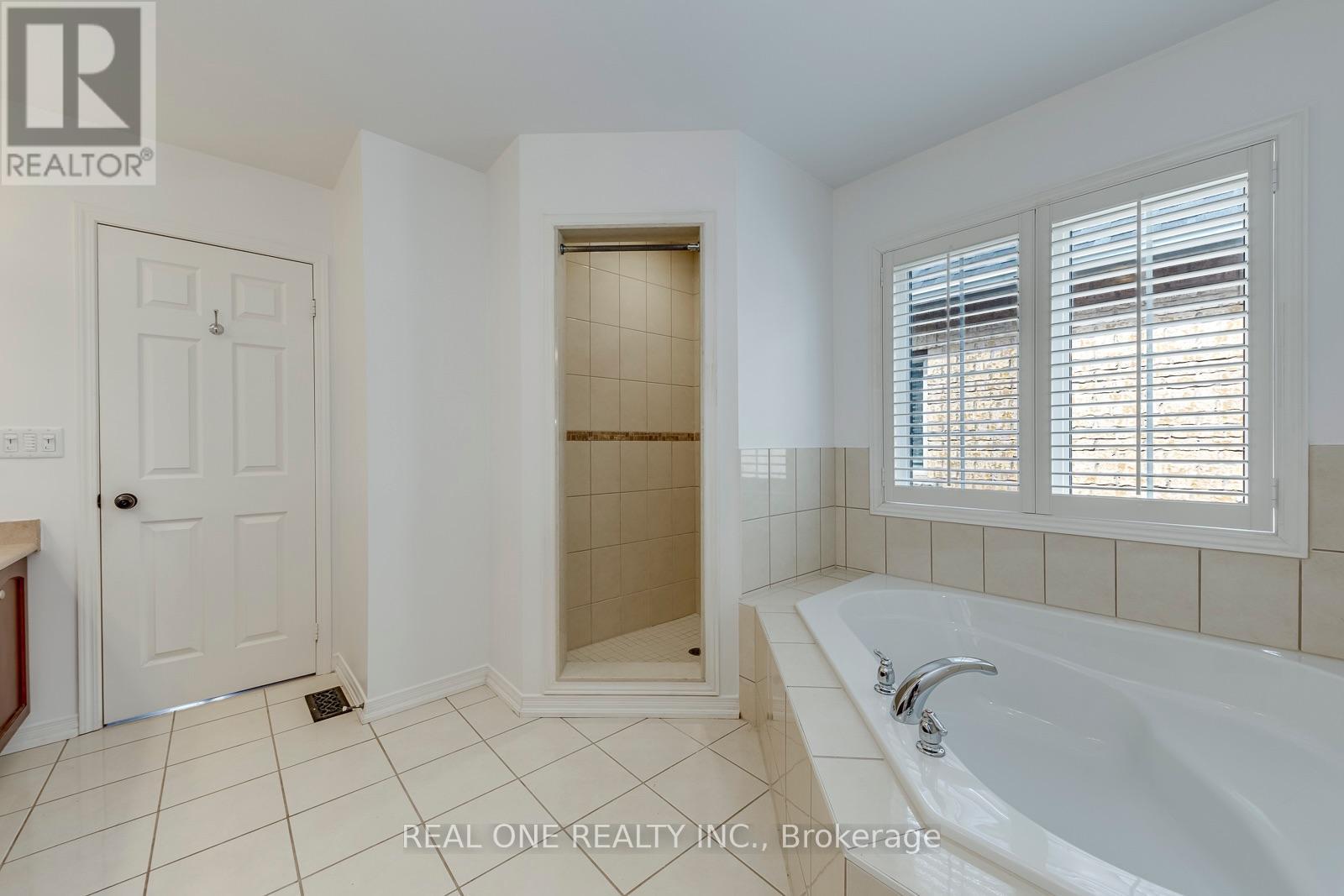 4201 Prudham Avenue, Burlington, ON