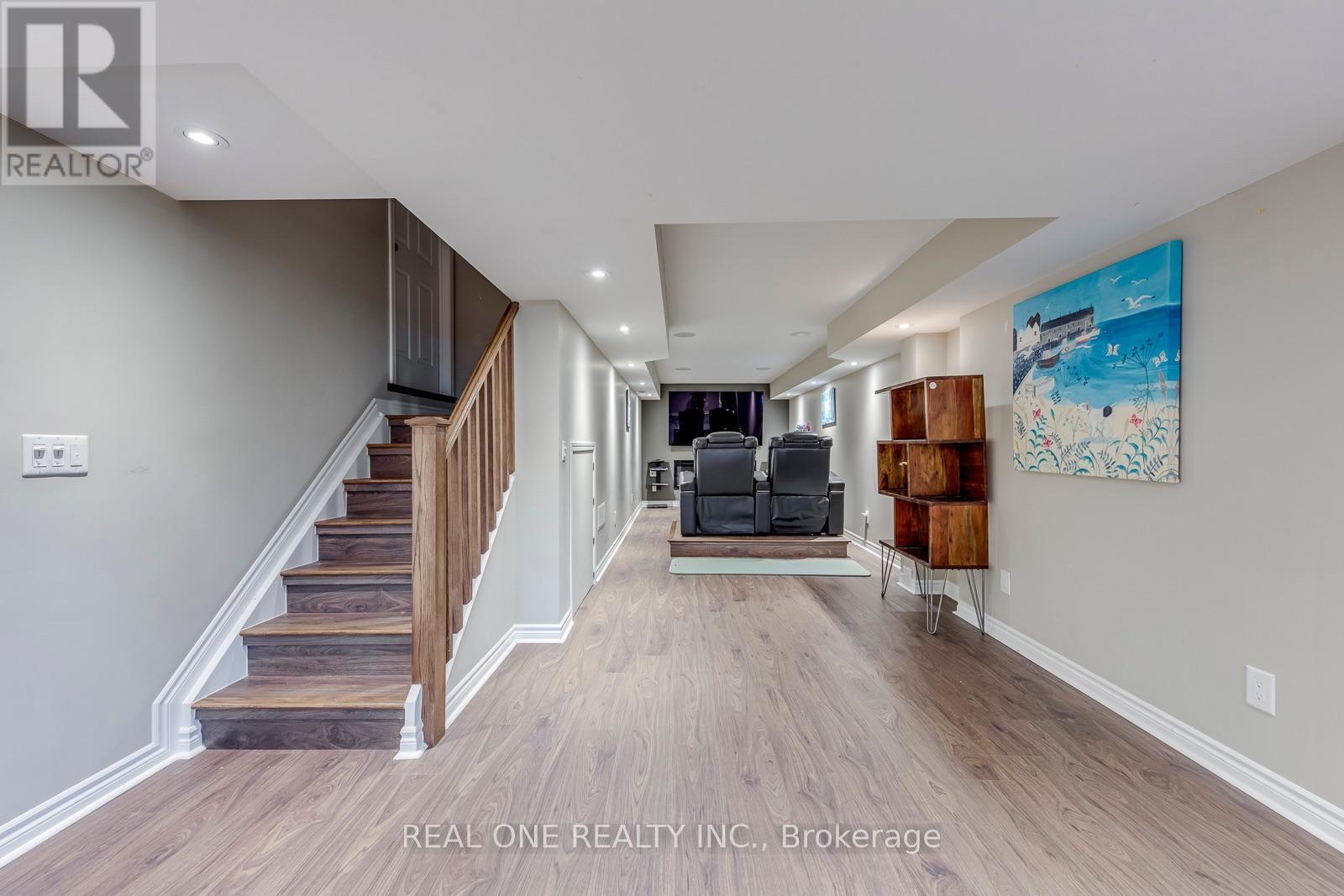 4201 Prudham Avenue, Burlington, ON