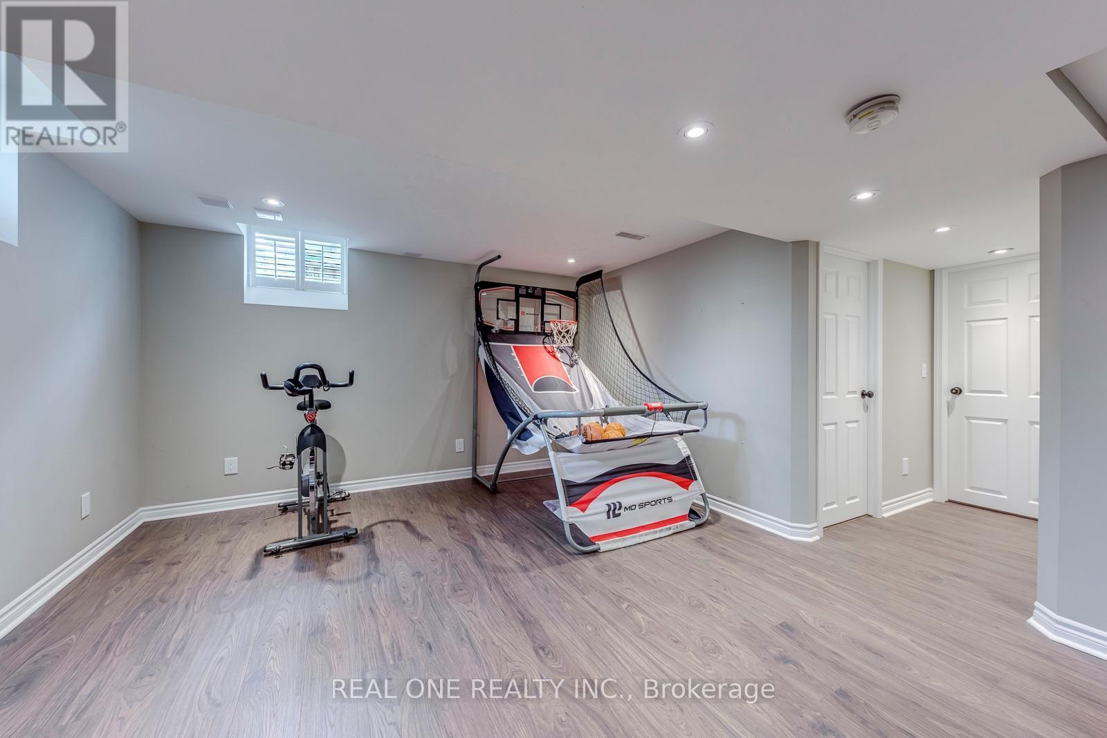 4201 Prudham Avenue, Burlington, ON