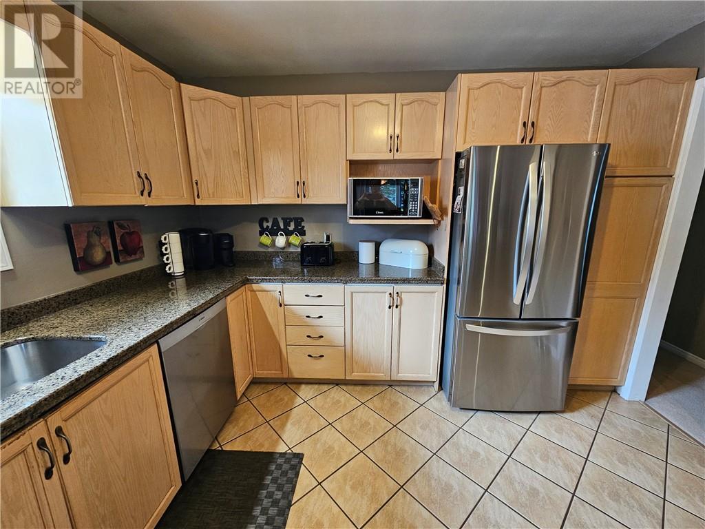 94 Renee Crescent, Garson, ON